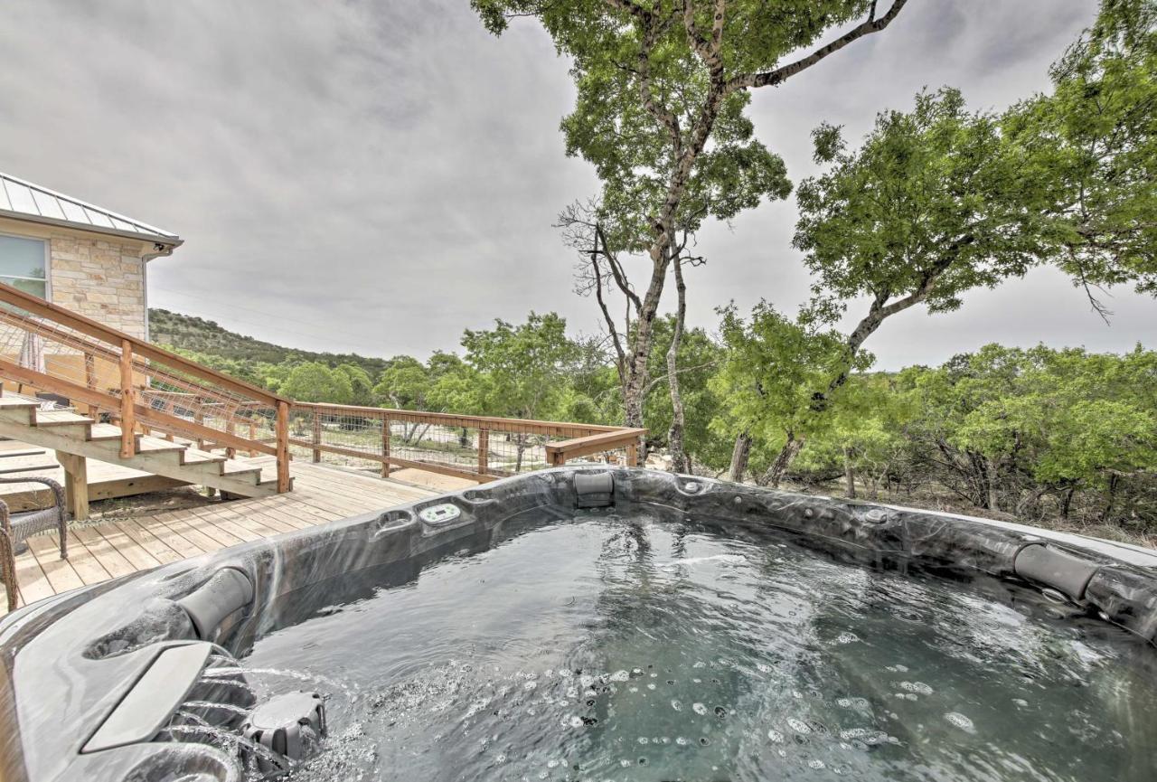 Ladera Wimberley Estate On 13 Acres With Hot Tub Villa Luaran gambar