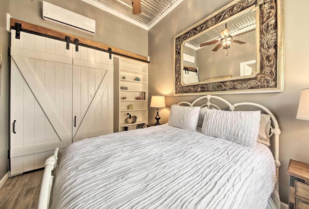 Ladera Wimberley Estate On 13 Acres With Hot Tub Villa Luaran gambar